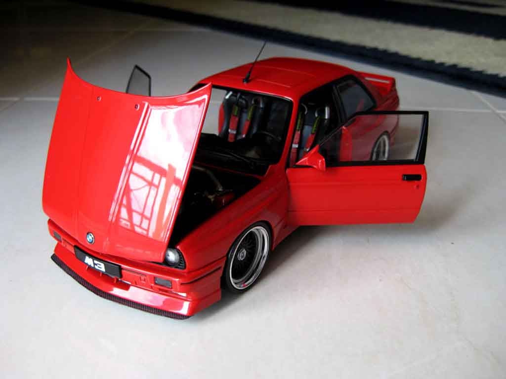 1/8 : Qui veut une miniature géante de la BMW M3 E30 ? - PDLV